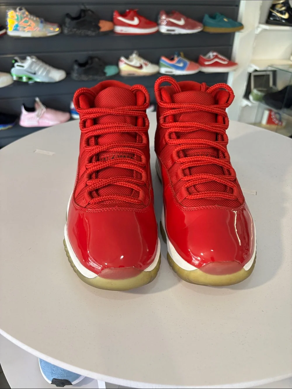 Air Jordan 11 Retro Mens Size 8